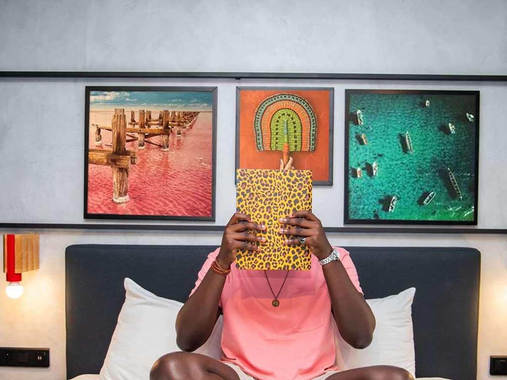 Ibis Styles Dakar Hotell Rum bild